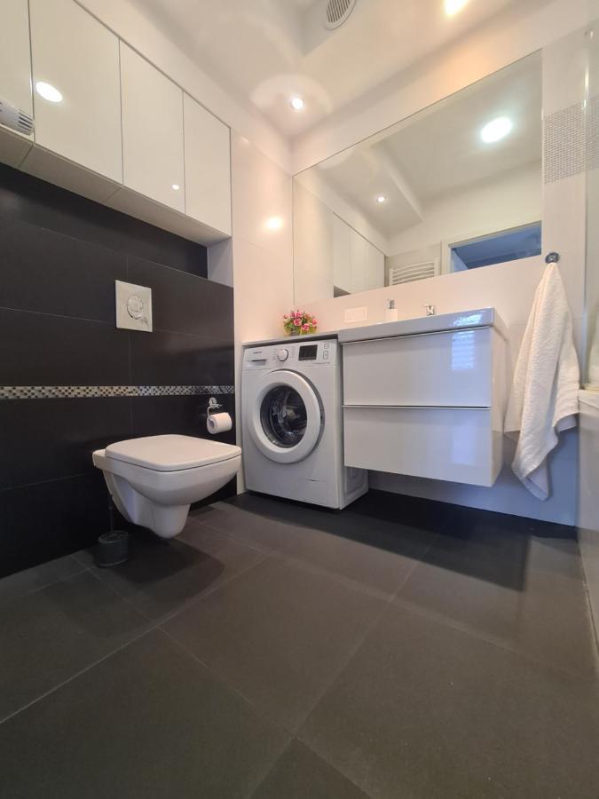 Apartament Rodzinny Z Ogrodkiem グダニスク エクステリア 写真